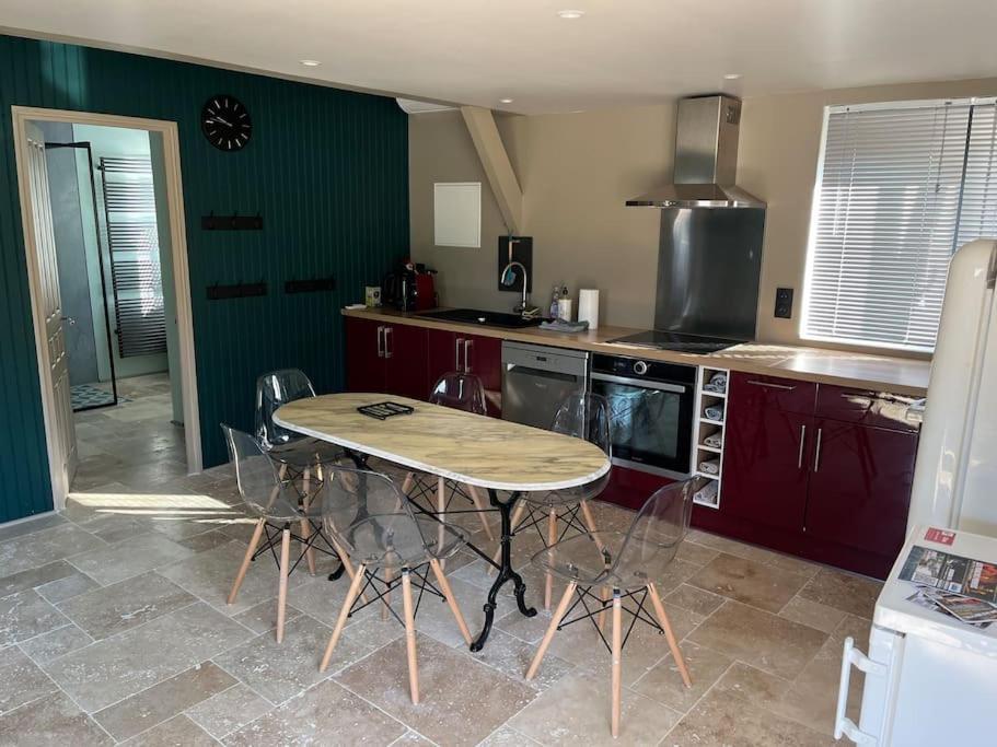 Chalet Le *